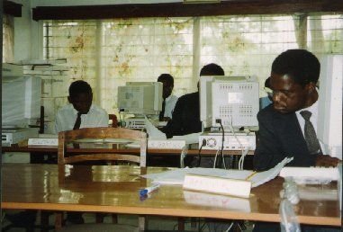 Students on my Introduction to UNIX course - heads down!